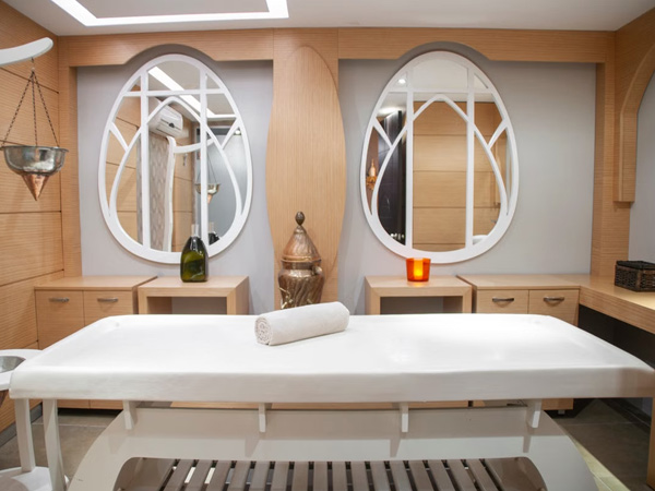 Sala trattamenti di una Wellness SPA elegante e rilassante